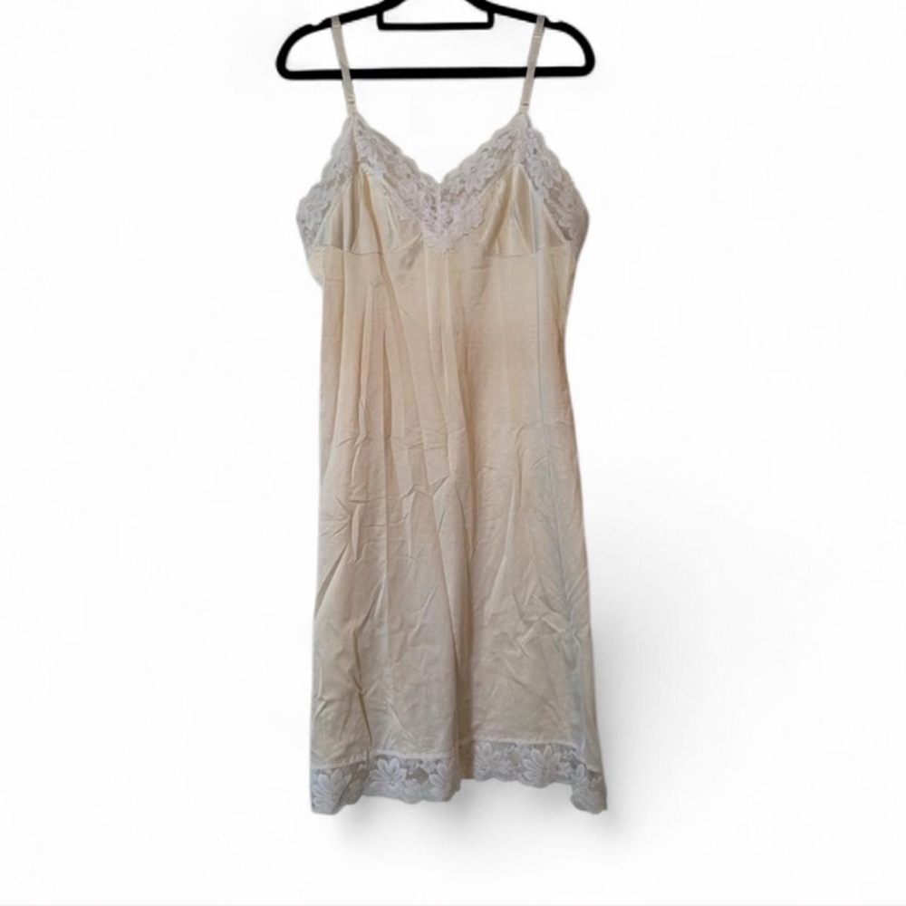 Vtg lace slip dress